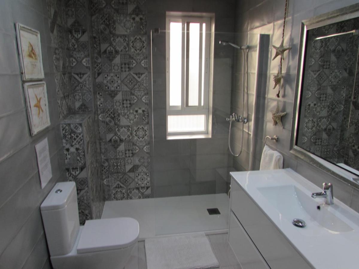 Apartamento A 50 Metros De La Playa Malagueta Con Vistas Al Mar Malaga Luaran gambar