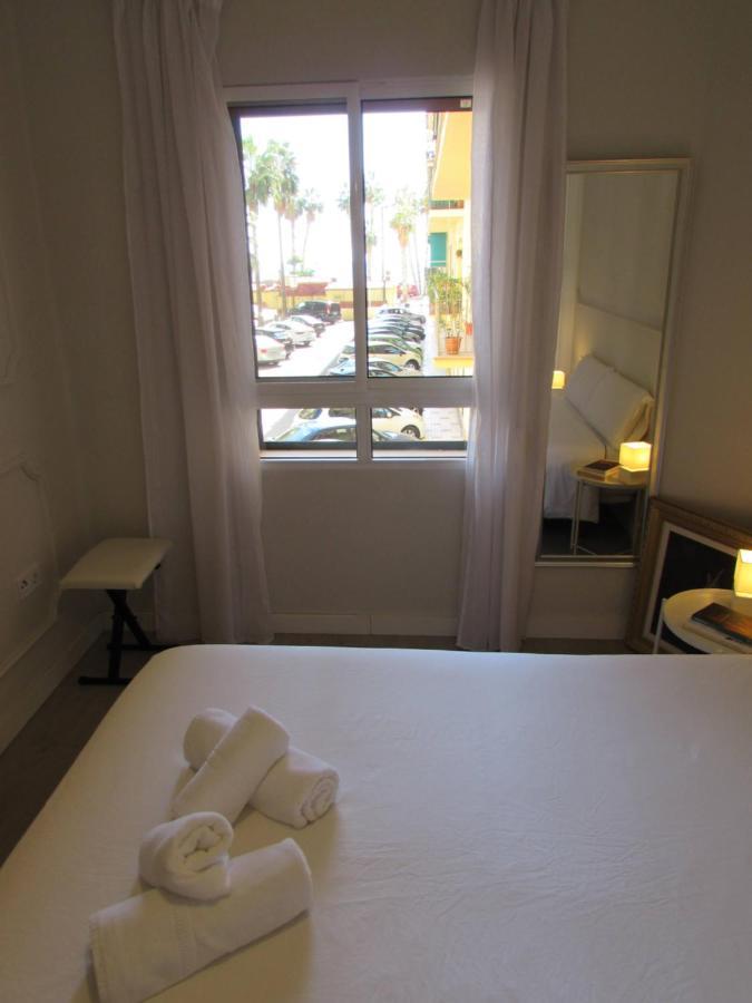 Apartamento A 50 Metros De La Playa Malagueta Con Vistas Al Mar Malaga Luaran gambar