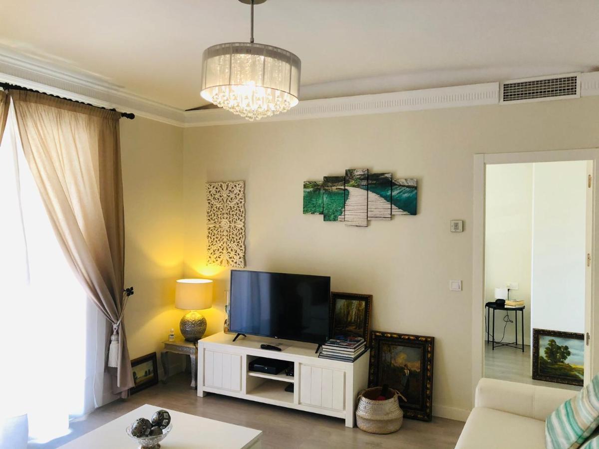 Apartamento A 50 Metros De La Playa Malagueta Con Vistas Al Mar Malaga Luaran gambar