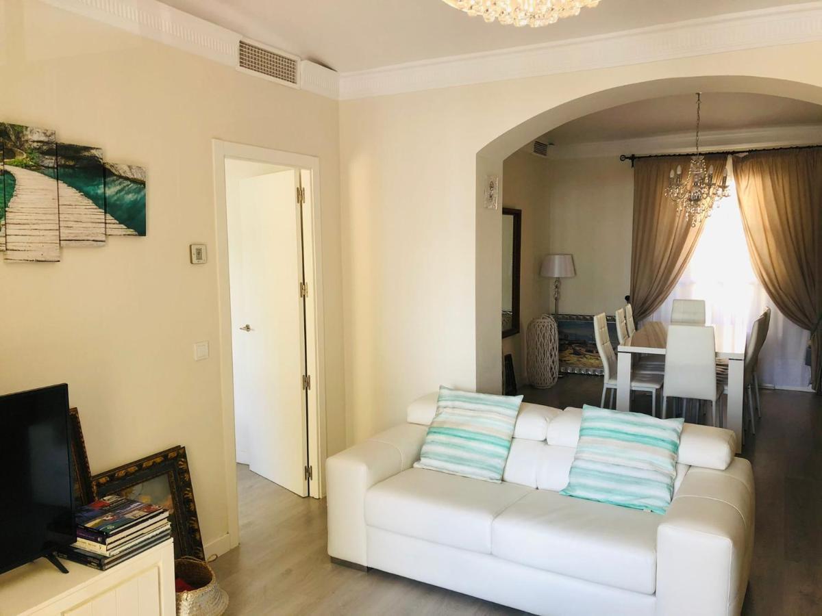 Apartamento A 50 Metros De La Playa Malagueta Con Vistas Al Mar Malaga Luaran gambar